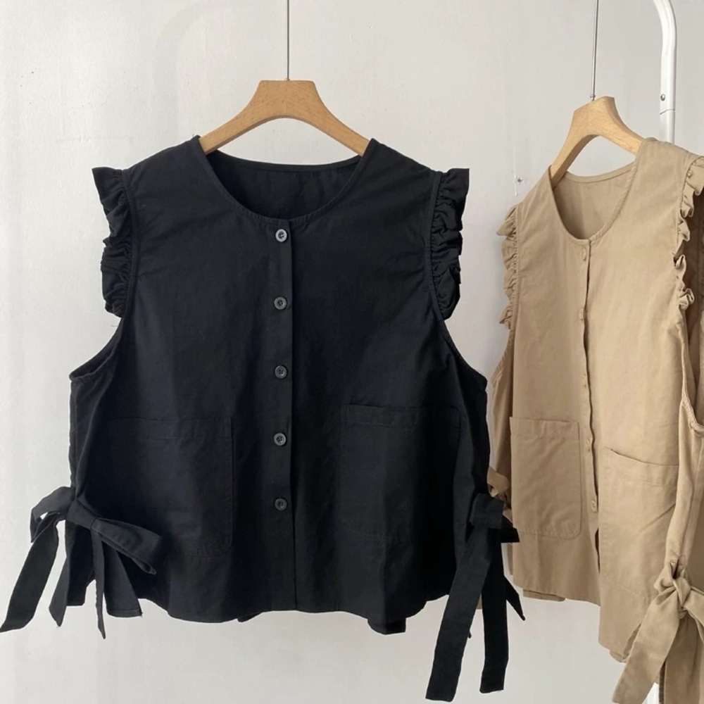 Universal Thread Black Ruffled Blouse - image 5